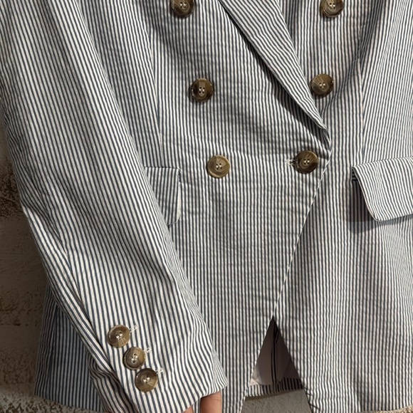 Joie Striped Seersucker Blazer - Picture 4 of 5